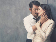 Selamat! Akhirnya Atiqah dan Rio Dewanto Resmi Jadi Orang Tua