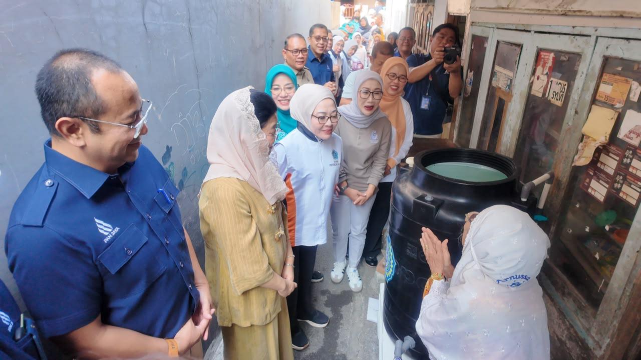 Pemprov DKI dan PAM Jaya Salurkan Toren Air Gratis untuk Warga, Ribuan Unit Masih Bakal Dibagikan
