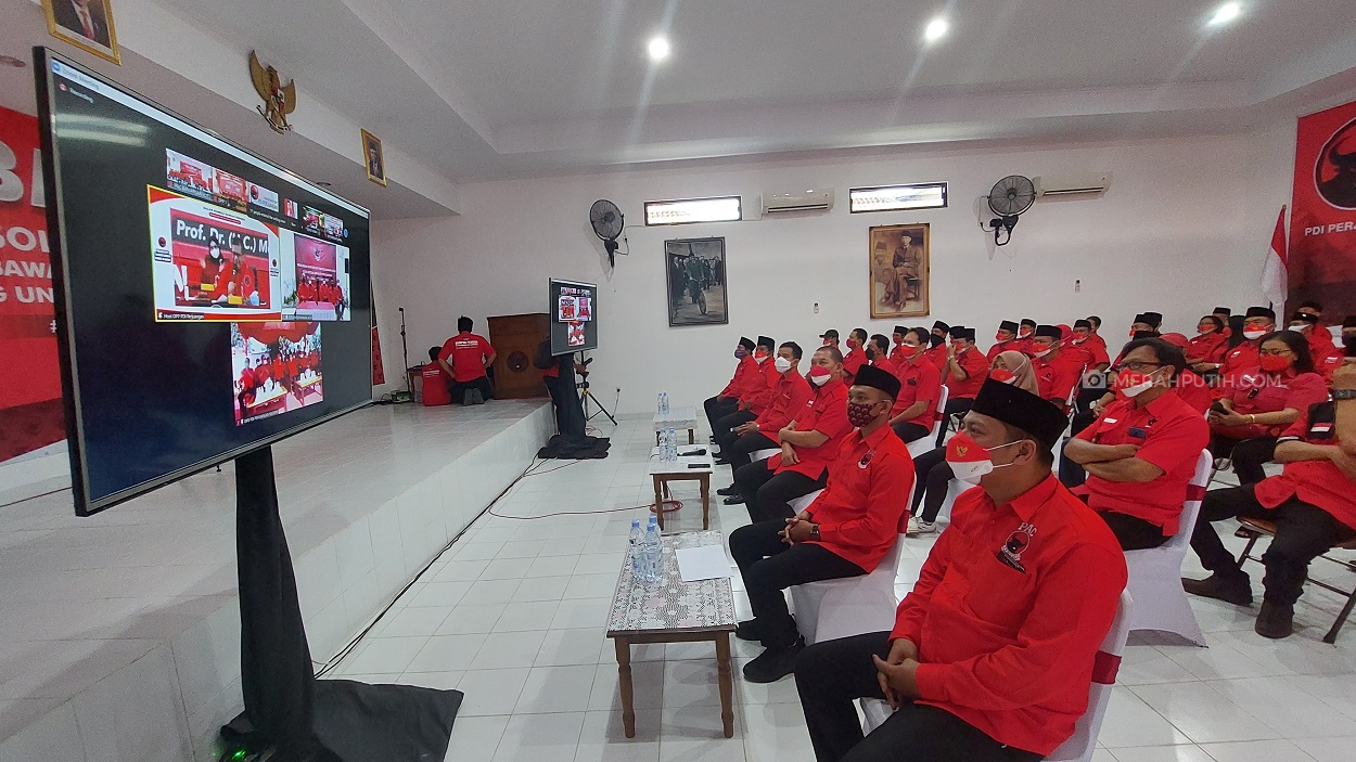 Megawati Resmikan Kantor PAC PDIP Banjarsari Solo yang Didanai Jokowi