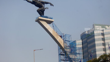 Konservasi Pedestal Monumen Patung Dirgantara atau Patung Pancoran di Jakarta