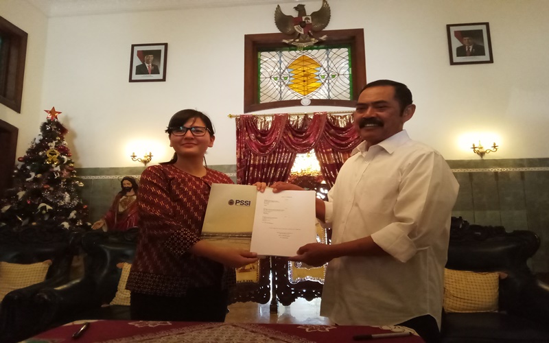 Perjanjian kerja sama antara PSSI dan Pemkot Solo 