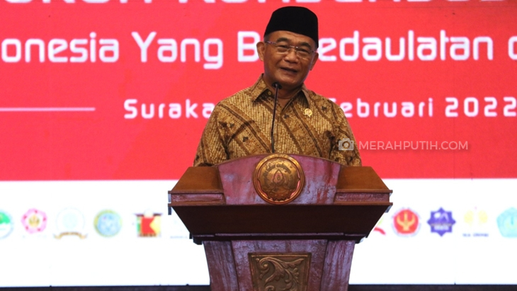 Hadiri Munas II Himpuni, Menko PMK Muhadjir Singgung Kunci Hadapi Bonus Demografi