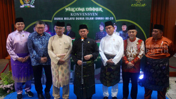 Ketua DPD Buka Konvensyen Dunia Melayu Dunia Islam (DMDI) ke-23 di Jakarta 