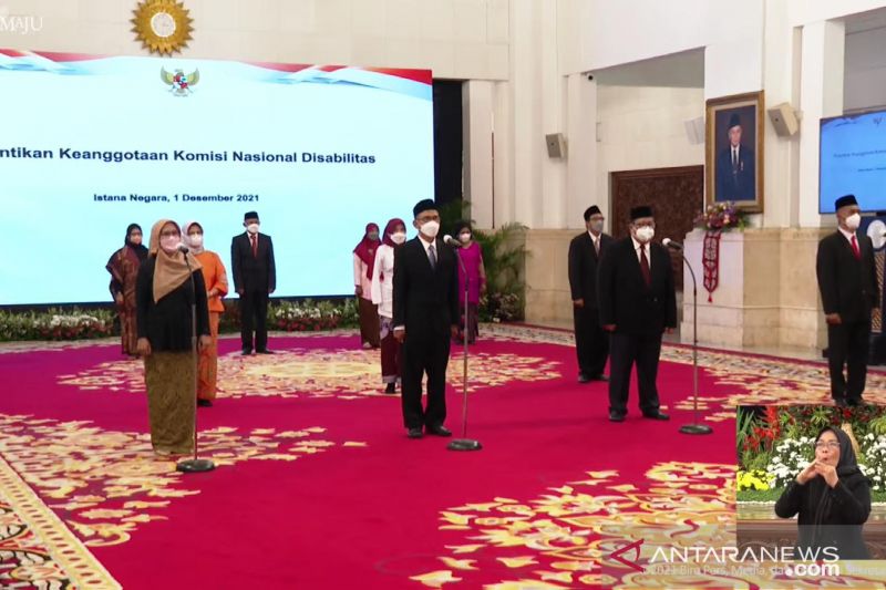 Jokowi Lantik Anggota Komisi Nasional Disabilitas, Ini Komposisinya