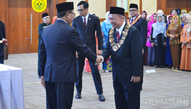 Rektor Universitas Negeri Jakarta (UNJ) Komarudin (unj.ac.id)