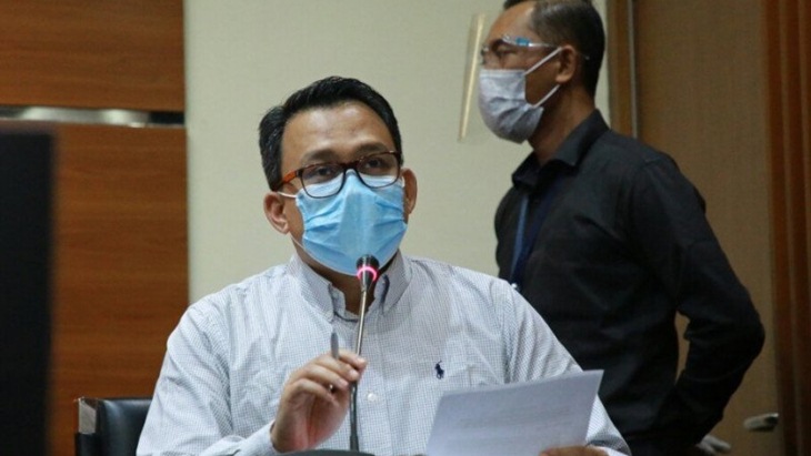 Kasus Suap Bansos, KPK Kembali Periksa Dirjen Linjamsos Kemensos