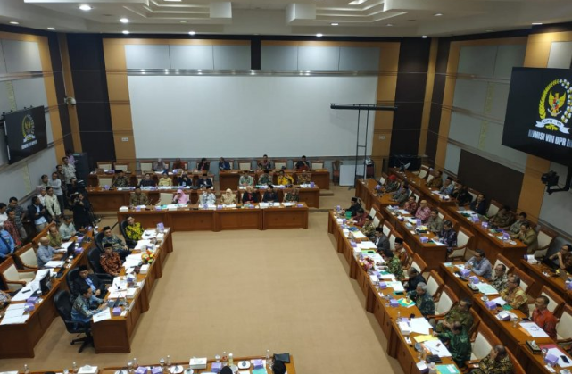 DPR: Pernyataan Menag soal Cadar dan Celana Cingkrang Bikin Sakit Hati