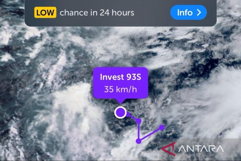 Bibit Siklon Tropis 99W Terpantau di laut Filipina, Pengaruhi Hujan di Indonesia