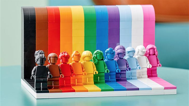 Everyone is Awesome, Lego Set Pertama Bertema LGBTQ