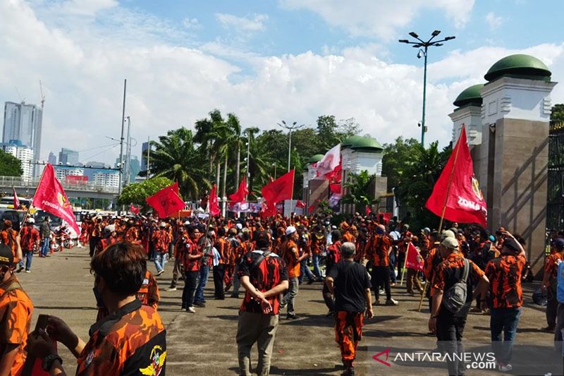 Anggota PP Pemukul Perwira Polisi Dengan Kayu Jadi Tersangka