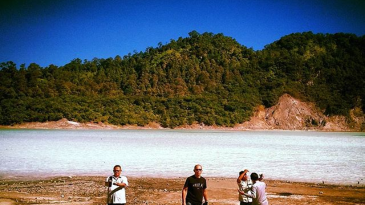 Gaet Wisatawan, Dishub Garut Pasang Rambu-Rambu ke Jalur Destinasi Wisata