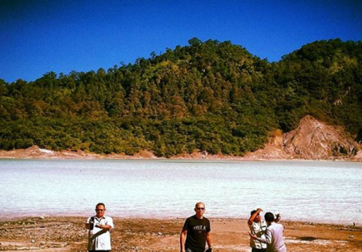 Gaet Wisatawan, Dishub Garut Pasang Rambu-Rambu ke Jalur Destinasi Wisata