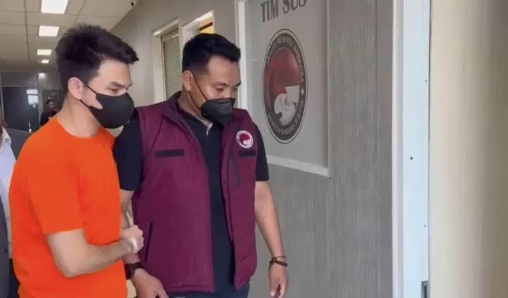 Jonathan Frizzy Diduga 6 Kali Transaksi Obat Keras dari Luar Negeri Sejak Setahun Lalu