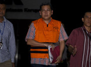 Wali Kota Tegal Siti Mashita, Amir Mirza, dan Cahyo Ditahan Terpisah 