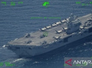 4 KRI Lakukan Manuver Dengan Kapal Induk Inggris HMS Prince   