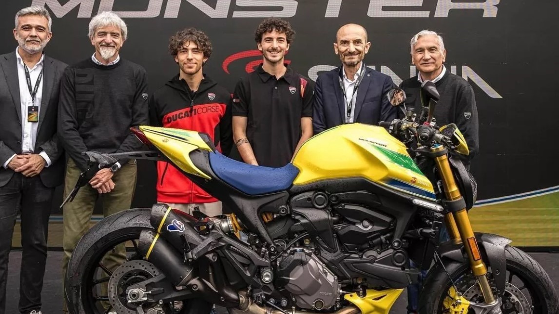 Ducati Peringati Kematian Senna dengan Monster Edisi Khusus