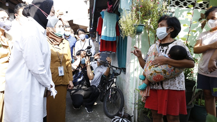 Menteri Sosial Tri Rismaharini saat blusukan ke Yogyakarta, Senin (19/05). (Foto: MP/Humas Kemensos)