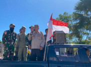 Warga Perbatasan RI - Timor Leste Mulai Kibarkan Bendera Merah Putih