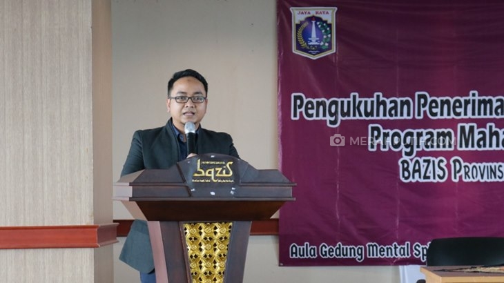 BAZIS dan MAXIMA Berikan Beasiswa Full Feature