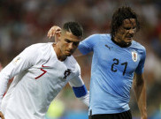 Cavani Bikin 3 Juta Rakyat Uruguay Ketar-ketir, Termasuk Suarez