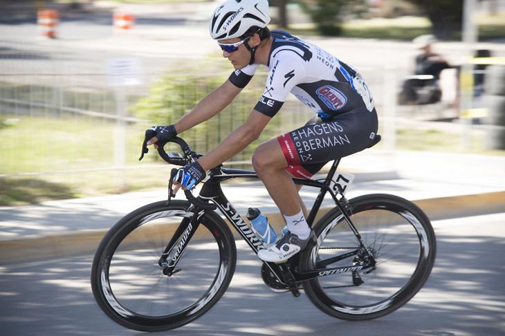 Pebalap Sepeda Chad Young Tewas Akibat Kecelakaan