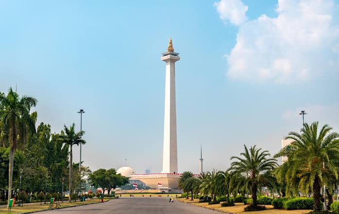 Ribuan Warga Datangi Monas Selama Libur Lebaran, Pilih Tak Mudik karena Berhemat
