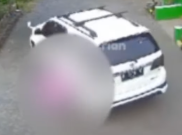 Pilu, Fortuner Lindas Balita saat Bermain di Jalanan Perumahan
