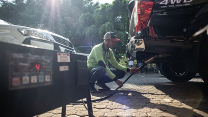 Tarif Pakir Kendaraan Luar DKI Tak Lulus Uji Emisi Bakal Lebih Mahal