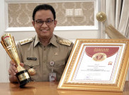 Anies dan Pemprov DKI Raih TOP Digital Awards 2020