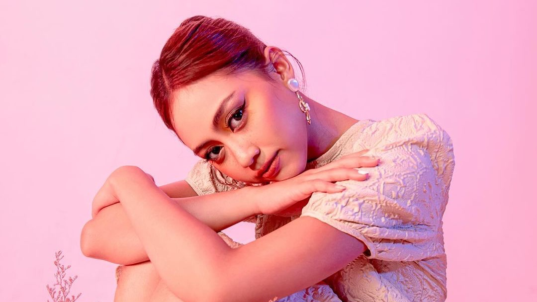 Sisca Saras Umumkan kembali Bermusik dengan Label Rekaman Terbaru
