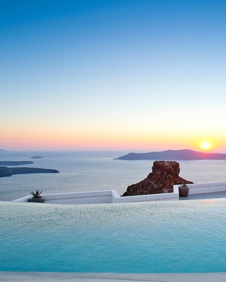Grace Hotel Santorini. (Foto: instagram.com/iescapehotels)