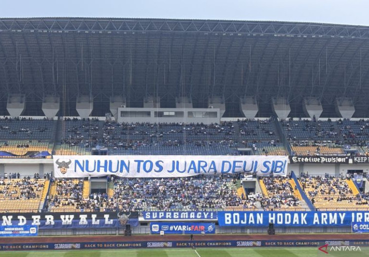 Koreografi Raksasa Rayakan Gelar Juara Persib di Laga Pamungkas, Kolaborasi Viking-Ilustrator Sultan