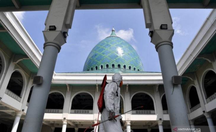Salat Idulfitri Berjamaah di Masjid dan Lapangan Dilarang