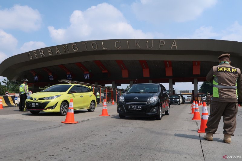 422 Ribu Kendaraan Nekat 'Terobos' Masuk Jakarta