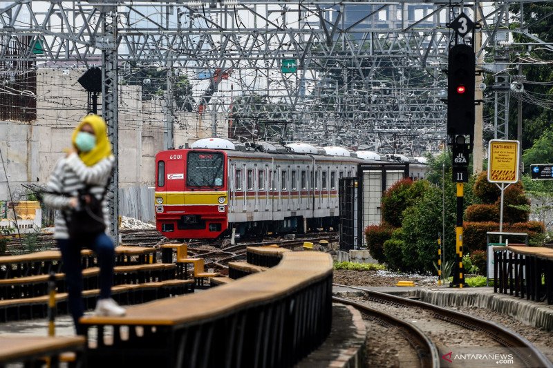 Jadwal Commuter Line Kembali Normal Sore Ini