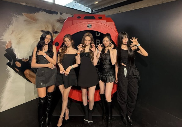 Lirik Terbaru 'Lit Right Now' dari MEOVV