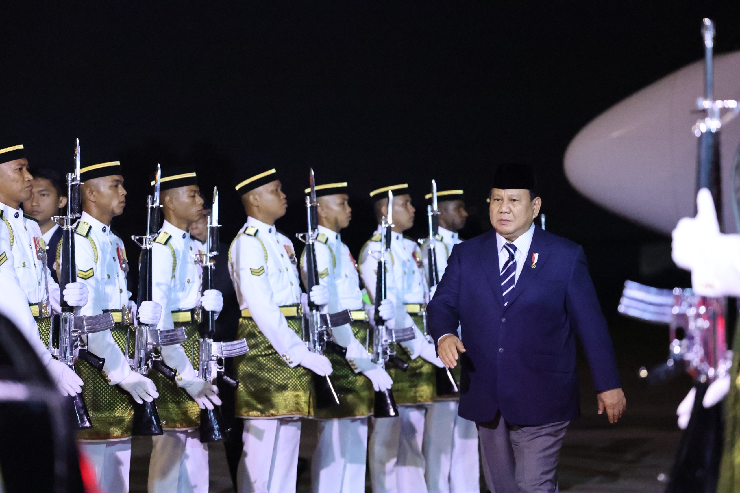 Tiba di Kuala Lumpur, Prabowo Akan Hadiri Undangan Yang Di-pertuan Agong Raja Malaysia