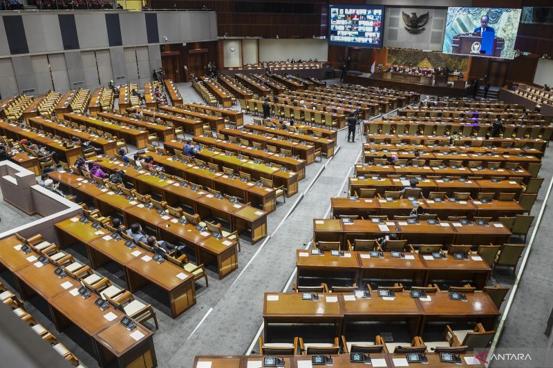 Tok! DPR Resmi Sahkan Revisi UU PPP Terkait Omnibus Law