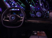 BMW Membuat Layar 8K 31 Inci untuk Mobilnya
