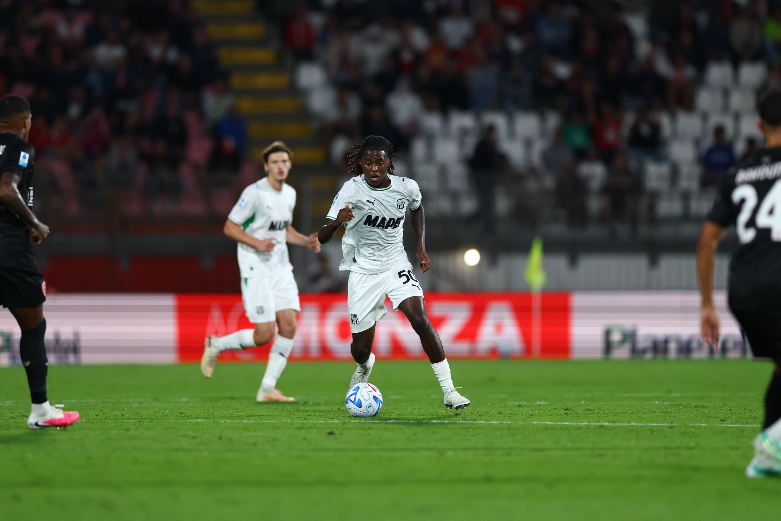 Juventus Kejar Darryl Bakola, Gelandang Muda Sassuolo Jadi Target Januari 2027