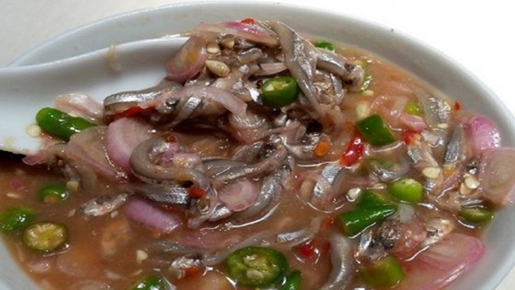 Rusip, Olahan Ikan Teri Oleh-oleh Khas Bangka yang Merdesa