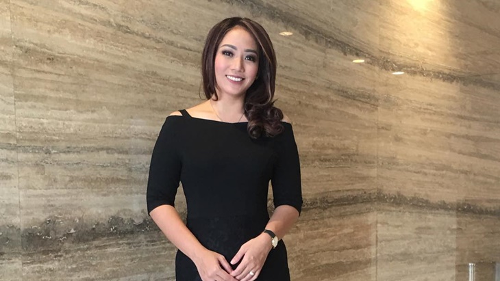 Bakal Jadi Moderator Debat Capres-Cawapres, Lihat nih Deretan Pose Cantik Anisha Dasuki