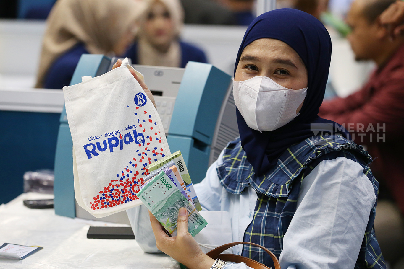 Ketidakpastian Perang di Timur Tengah Masih Akan Bikin Rupiah Bergejolak 