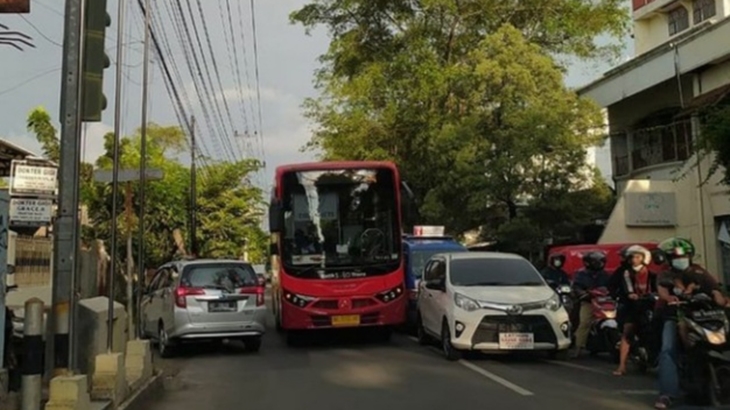 Gibran Geram Sopir Batik Solo Trans Ugal-ugalan