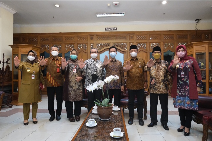 Tujuh bupati Soloraya mendapatkan sosialisasi dari KPK. (MP/Ismail)