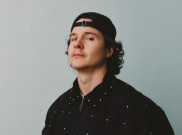 Lukas Graham Kembali ke Akar Musik lewat Single Baru 'Good Times'