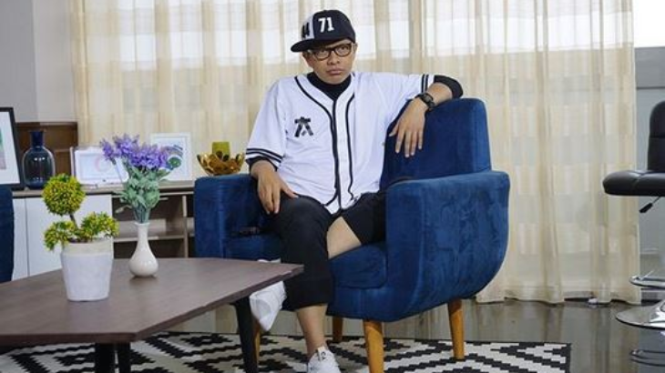 Asyik Solo Karier, Armand Maulana Vakum Dari Gigi?