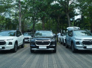 Suzuki Resmi Serahkan Grand Vitara ke Konsumen