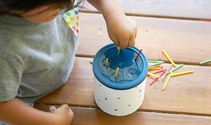 Container play