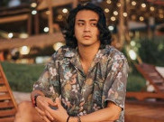 Pria Bisa Tampil Kece dengan Warna Pink? Ini Saran dari Dimaz Andrean
